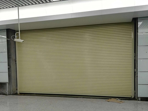 闡述東莞電動(dòng)卷閘門的種類有哪些？